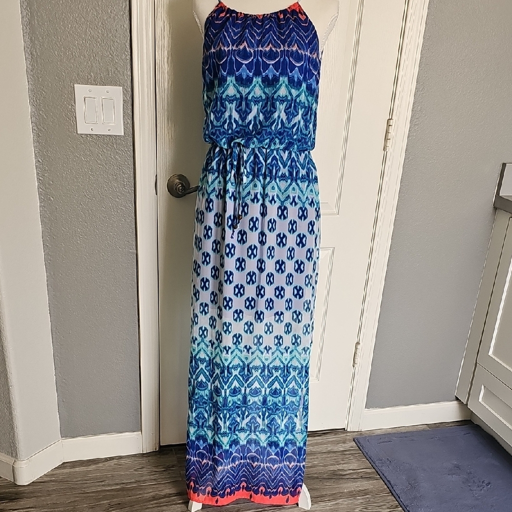City Studio Blue and White Geometric Maxi Dress